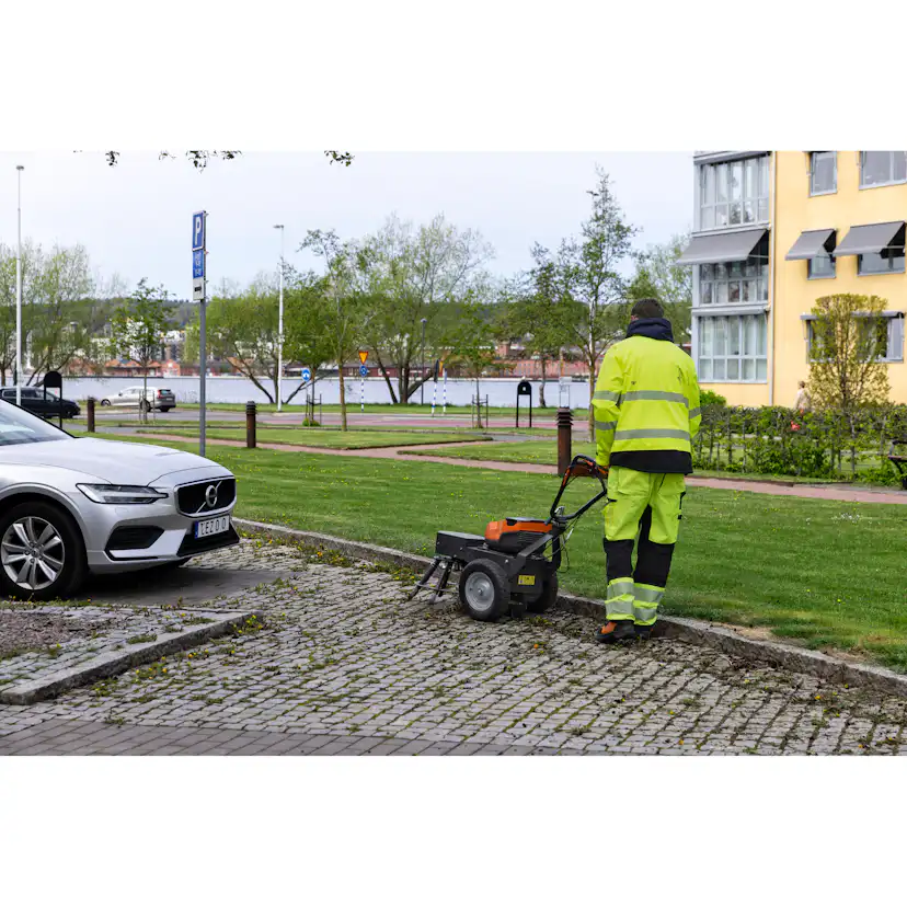 Borstmaskin Husqvarna WB 560i Ogräsborste