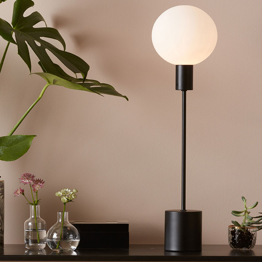 Bordslampa Markslöjd Uno