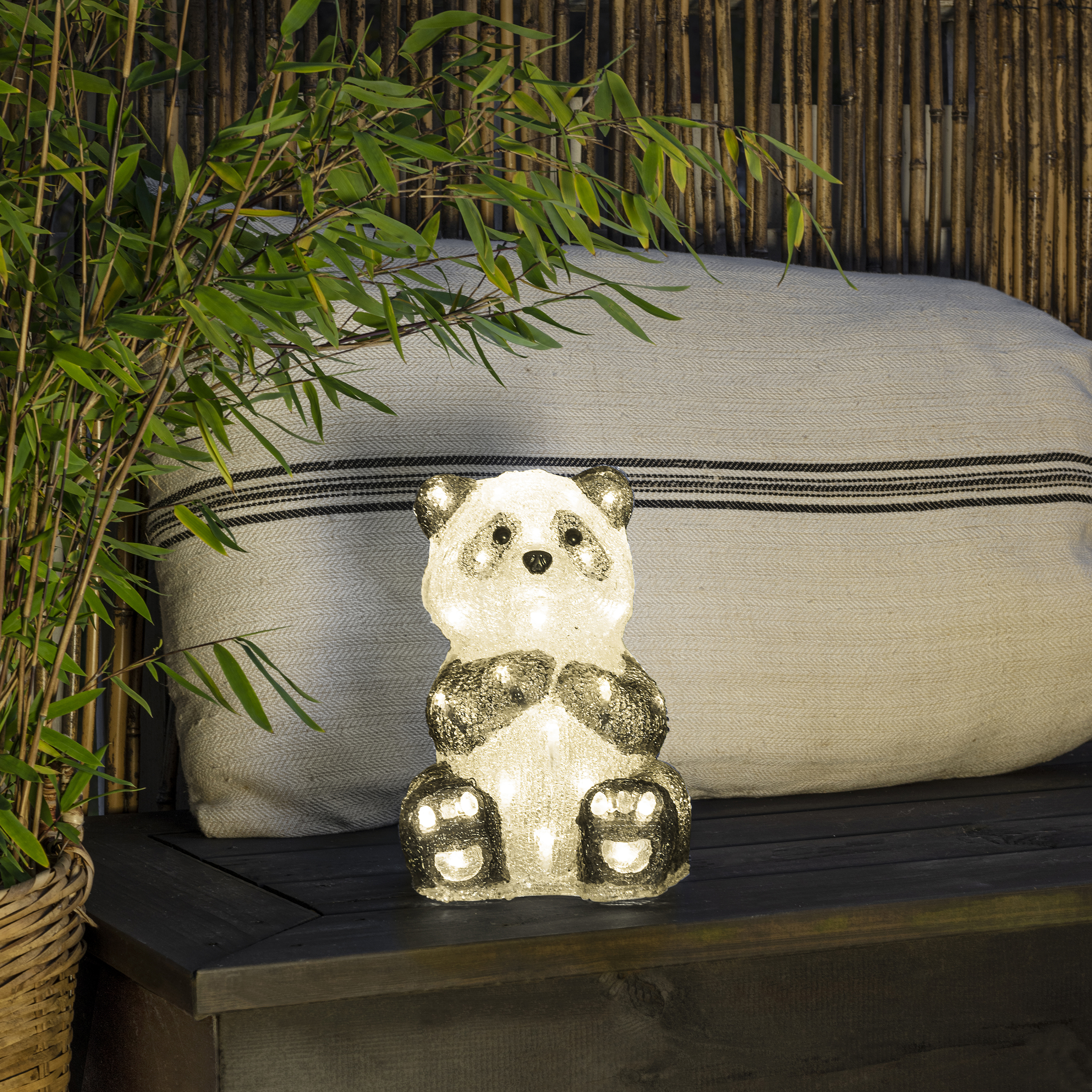 Dekorationsbelysning Gnosjö Konstsmide Sittande Pandabjörn LED