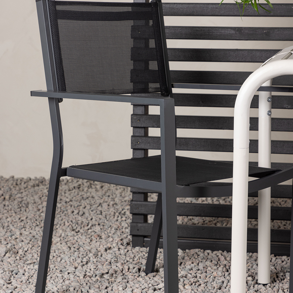 Cafégrupp Venture Home Borneo Bord med 2 Copacabana Stolar