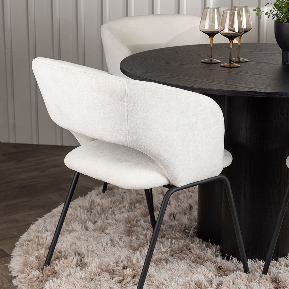 Matgrupp Venture Home Olivia Ø110 cm med 4 st Day stolar