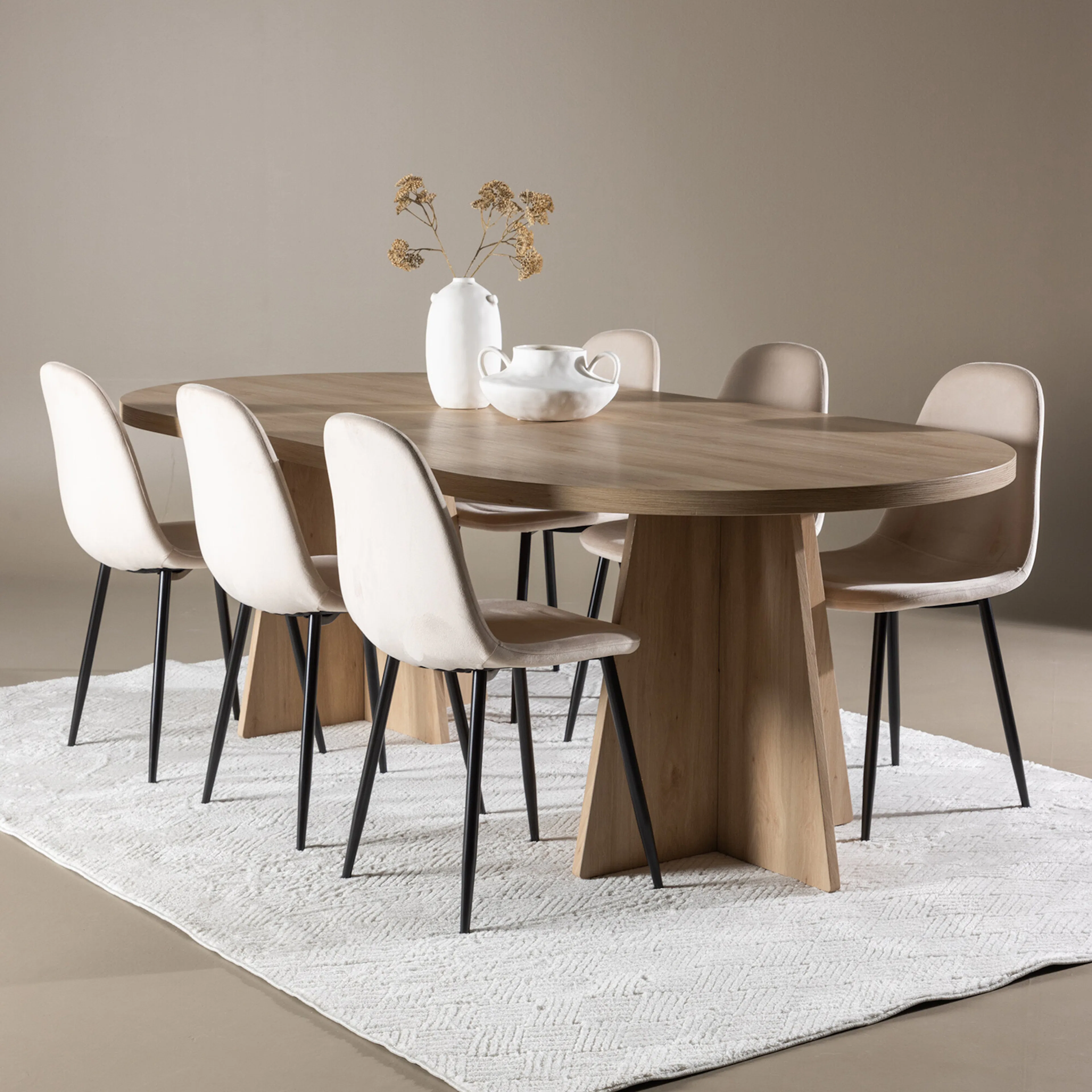 Bootcut Dining Table with Polar Dining Chair Vittvätt/Beige