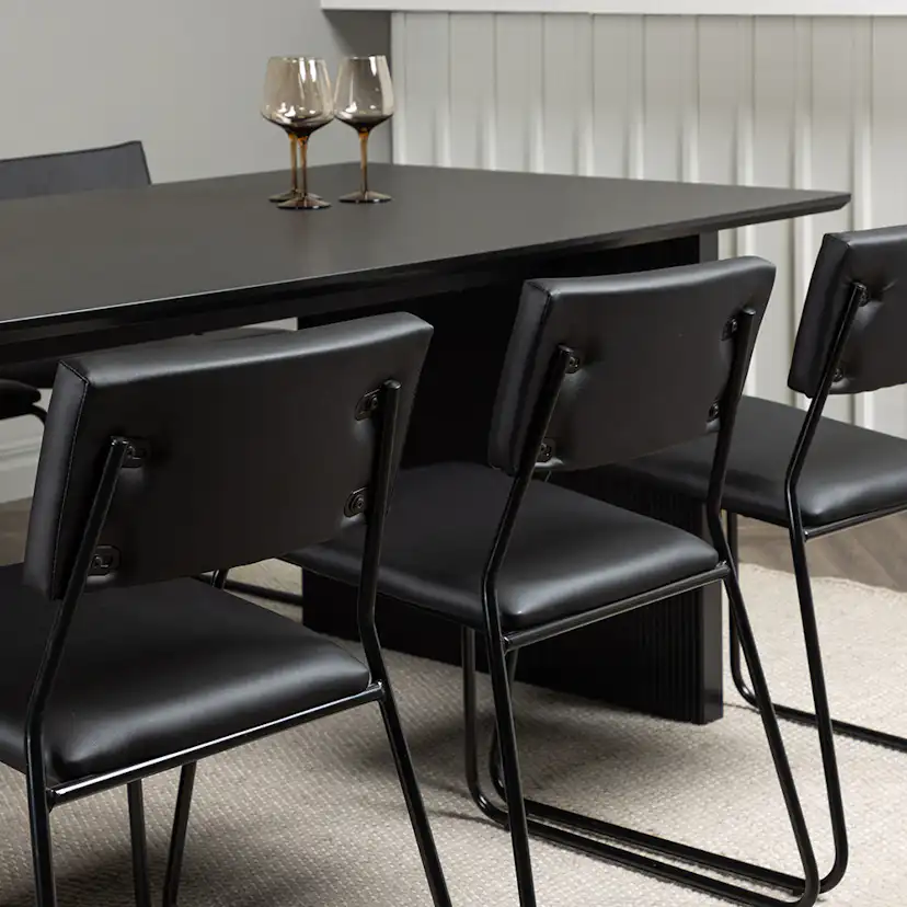 Matgrupp Venture Home Vail med 6 Kenth Stolar