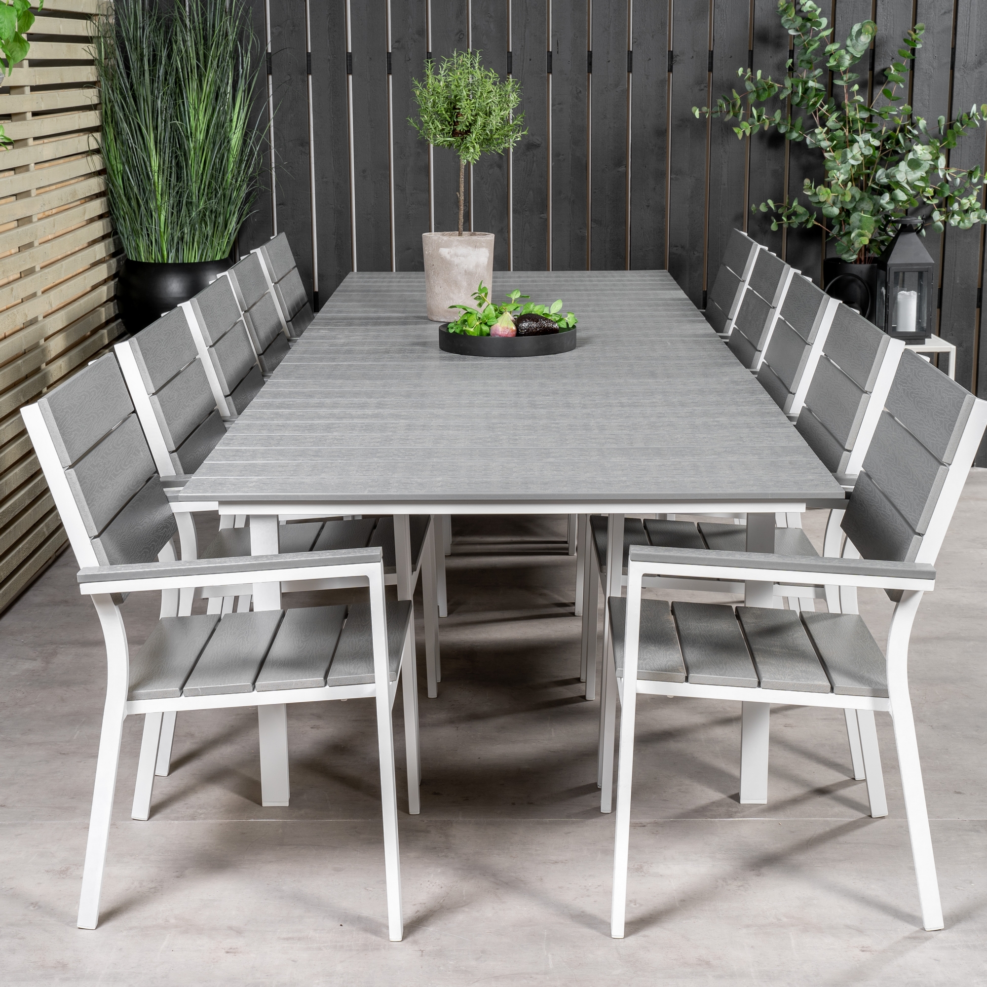 Matgrupp Venture Home Lova 224/324 med 10 Lova Matstolar