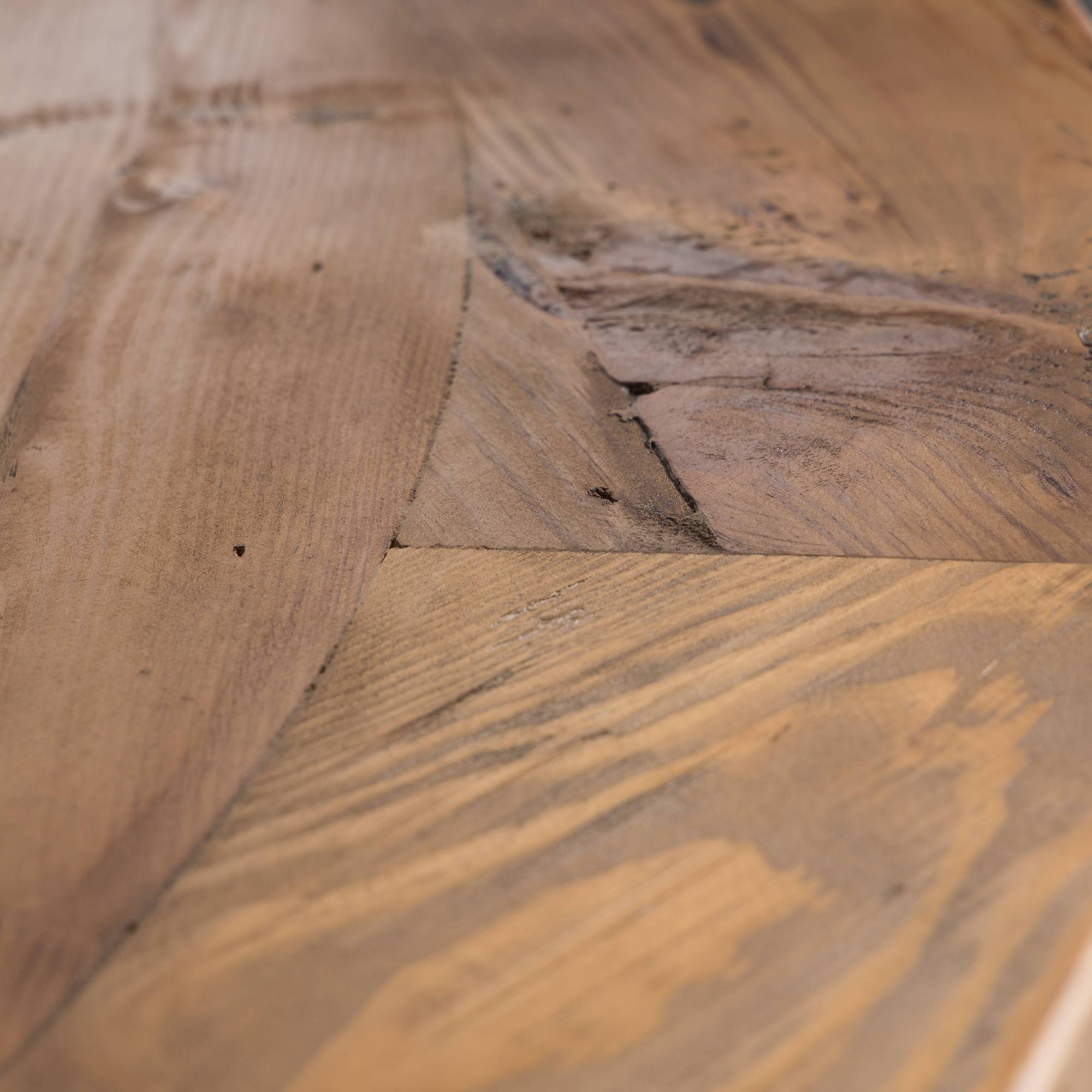 Matgrupp Basic Home Lyon Runt Matbord 120 cm med 4 Stormon Matstol