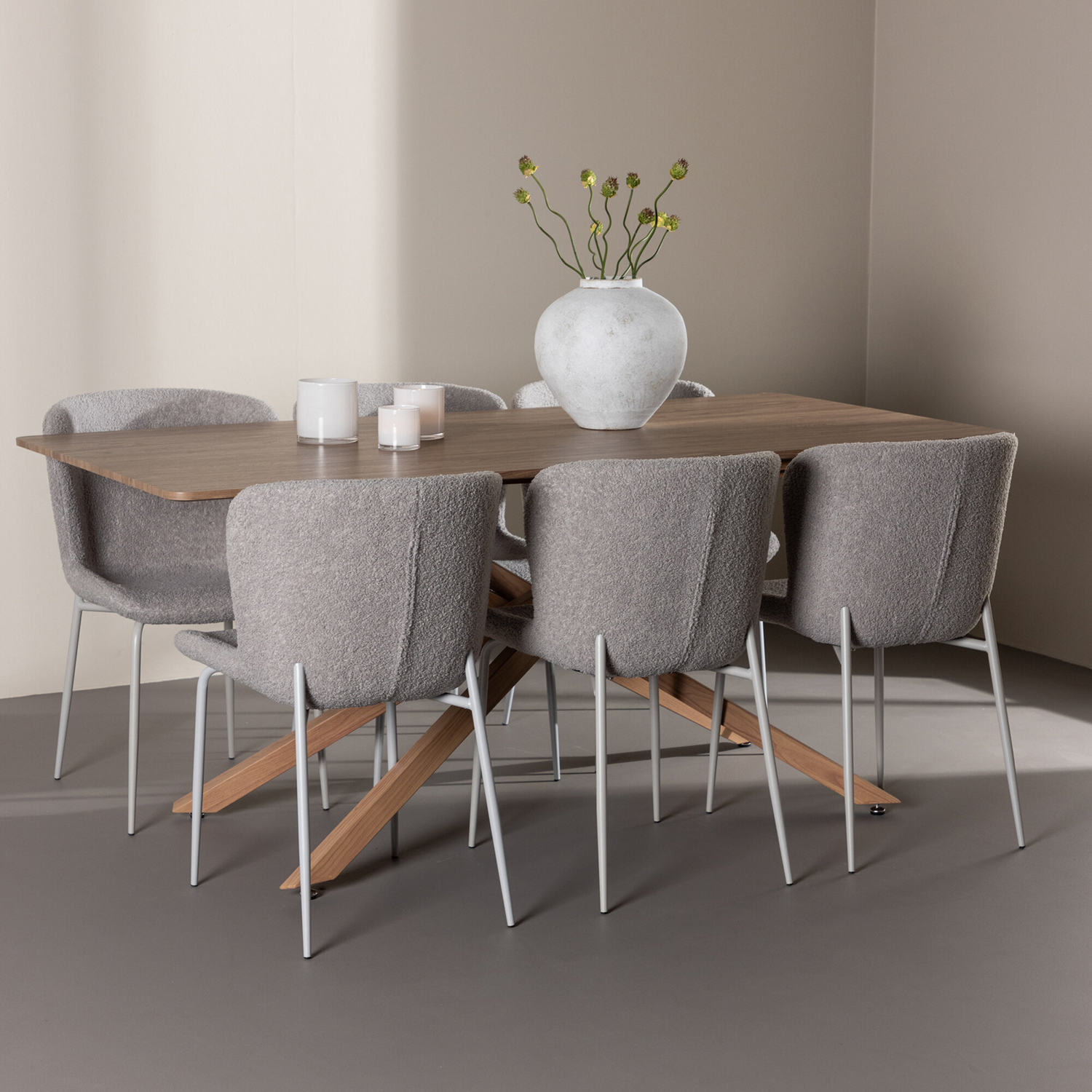 Matgrupp Venture Home Piazza 180 med 6 st Modesto Stolar Boucle