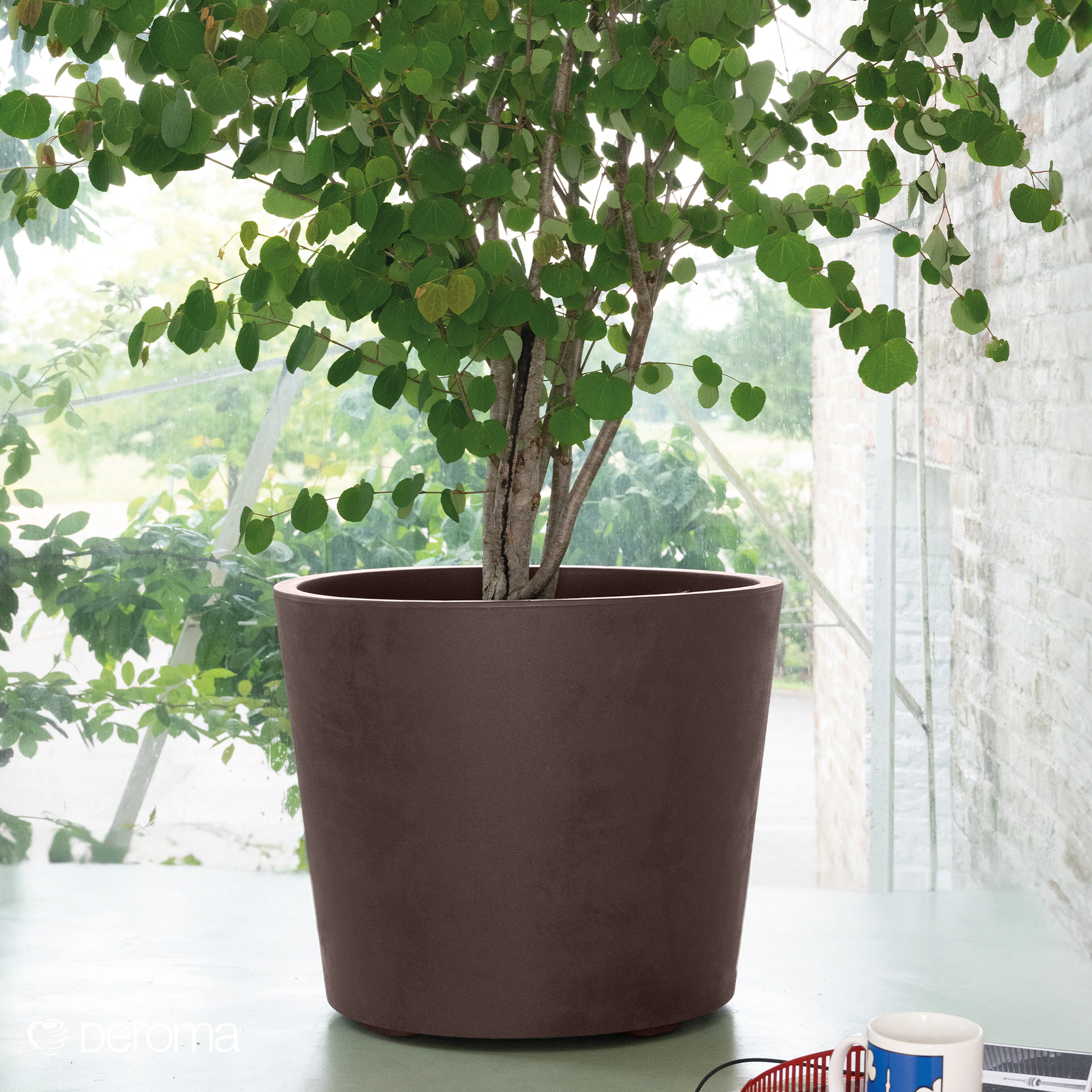 Kruka Deroma Millennium Brownstone Med Hjul Rund 59 x 49 cm