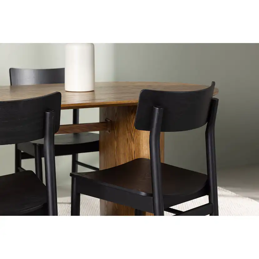 Matgrupp Venture Home Isolde med 4 Montros Stolar