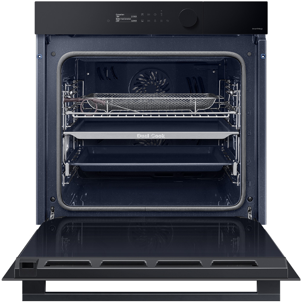 Inbyggnadsugn Samsung Series 5 NV7B5675WCK/U1 med WiFi