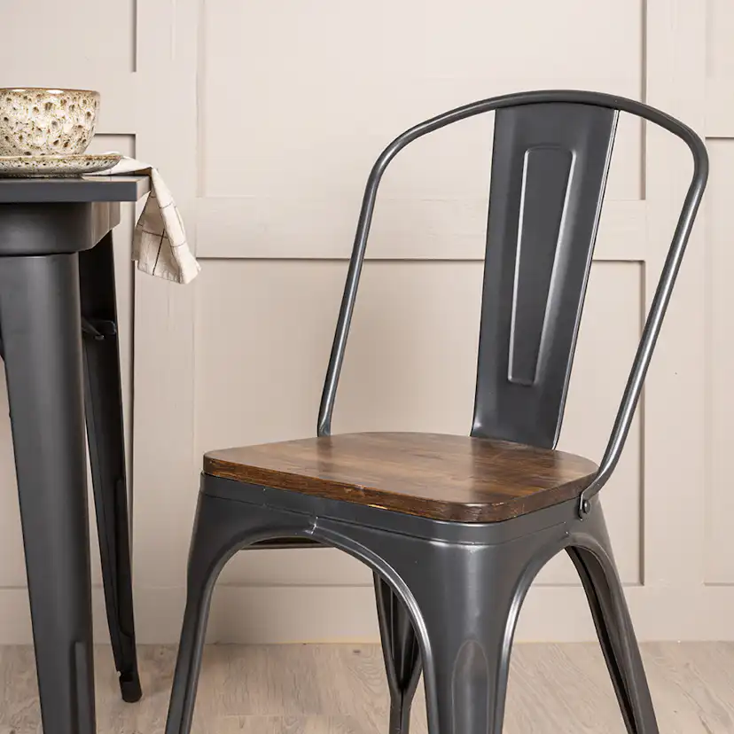 Matgrupp Venture Home Tempe med 2 Tempe Stolar