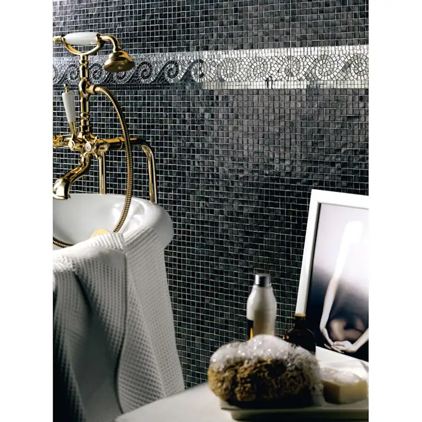 Mosaik Konradssons Sicis Nat Earth Svart 1,5x1,5 cm