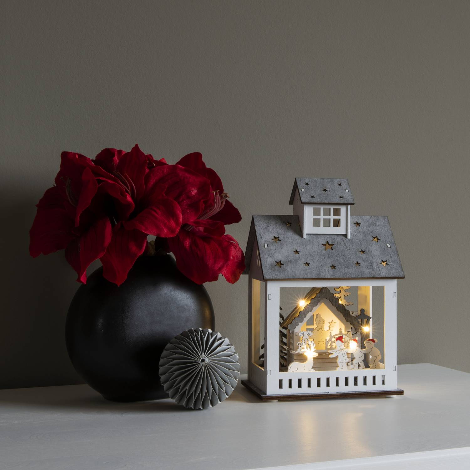 Juldekoration Gnosjö Konstsmide Hus & Marknad Trä 10 LED