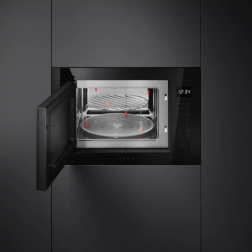 Ugn och mikro Smeg SF6200TB + FMI225BI