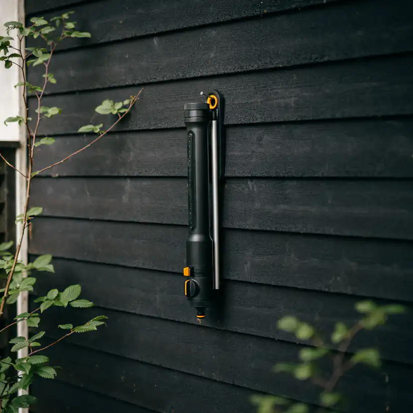 Bevattning Fiskars Vattenspridare Comfort Oscillerande Svart