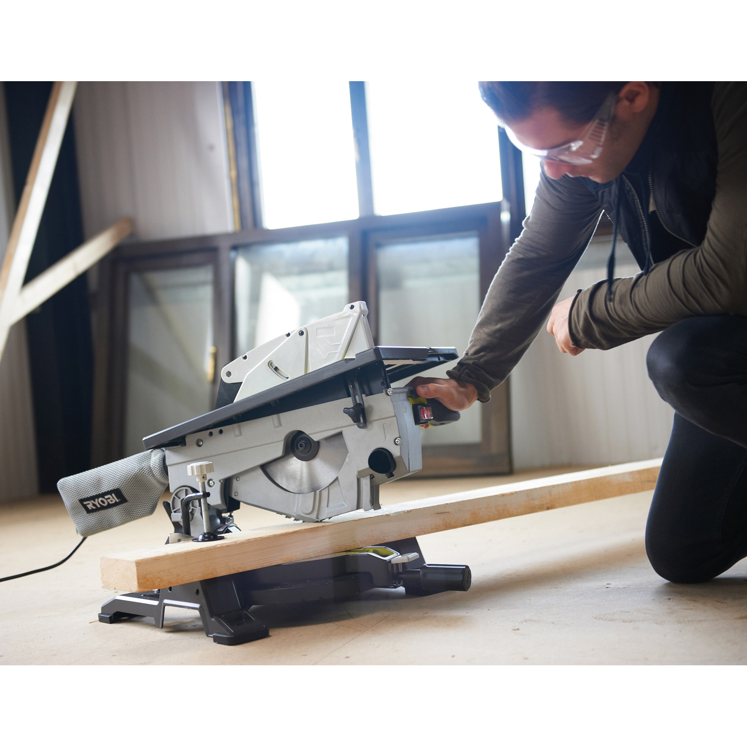 Kombinationssåg RYOBI RTMS1800-G 1800W 4800rpm El & Sladd