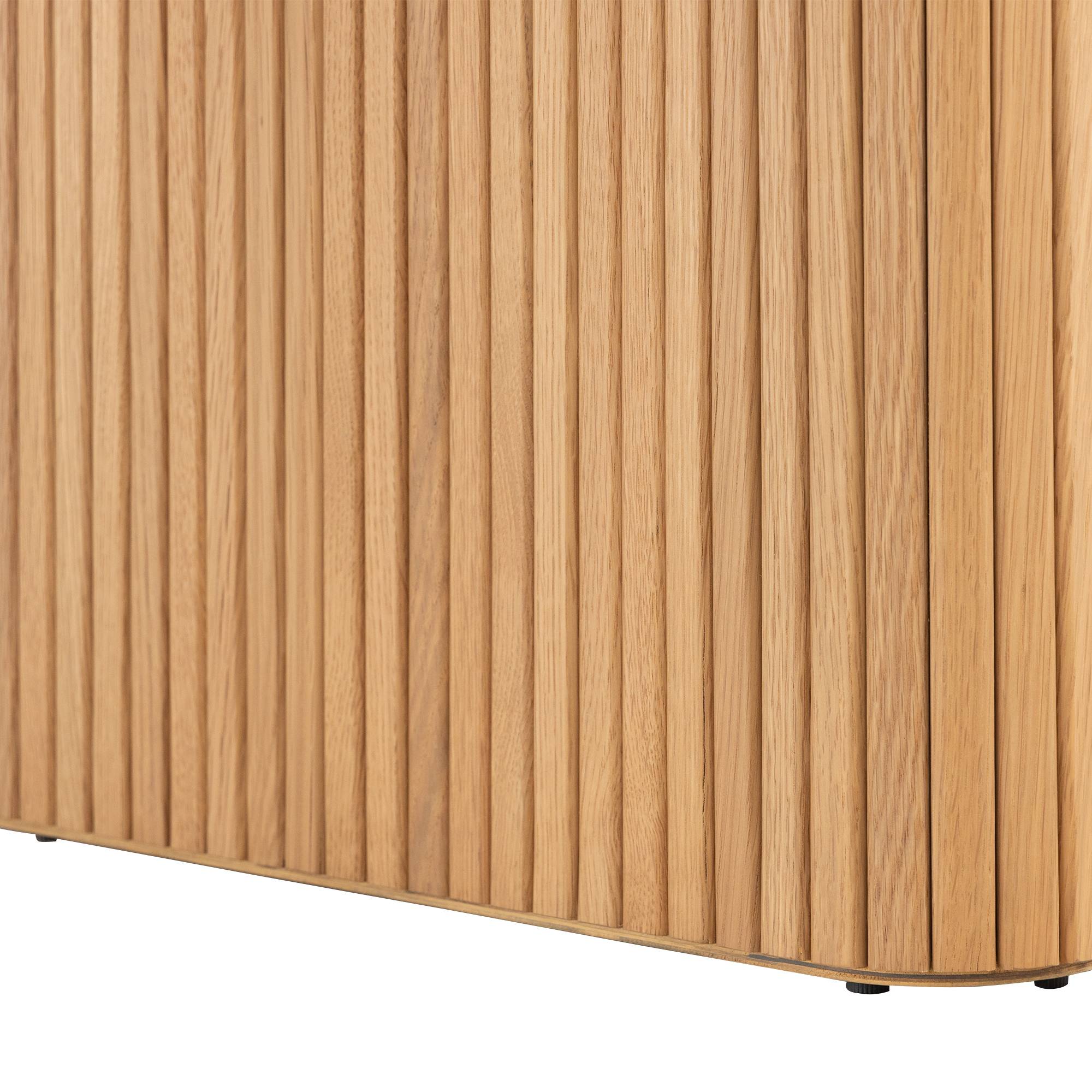 Matgrupp Basic Home Noira Ovalt Matbord 220 cm med 6 Gemmanio Matstol