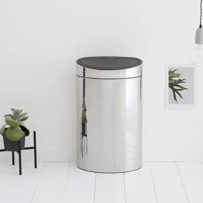 Touch Bin New 40L Blankt Stål Färg: Blank Stål