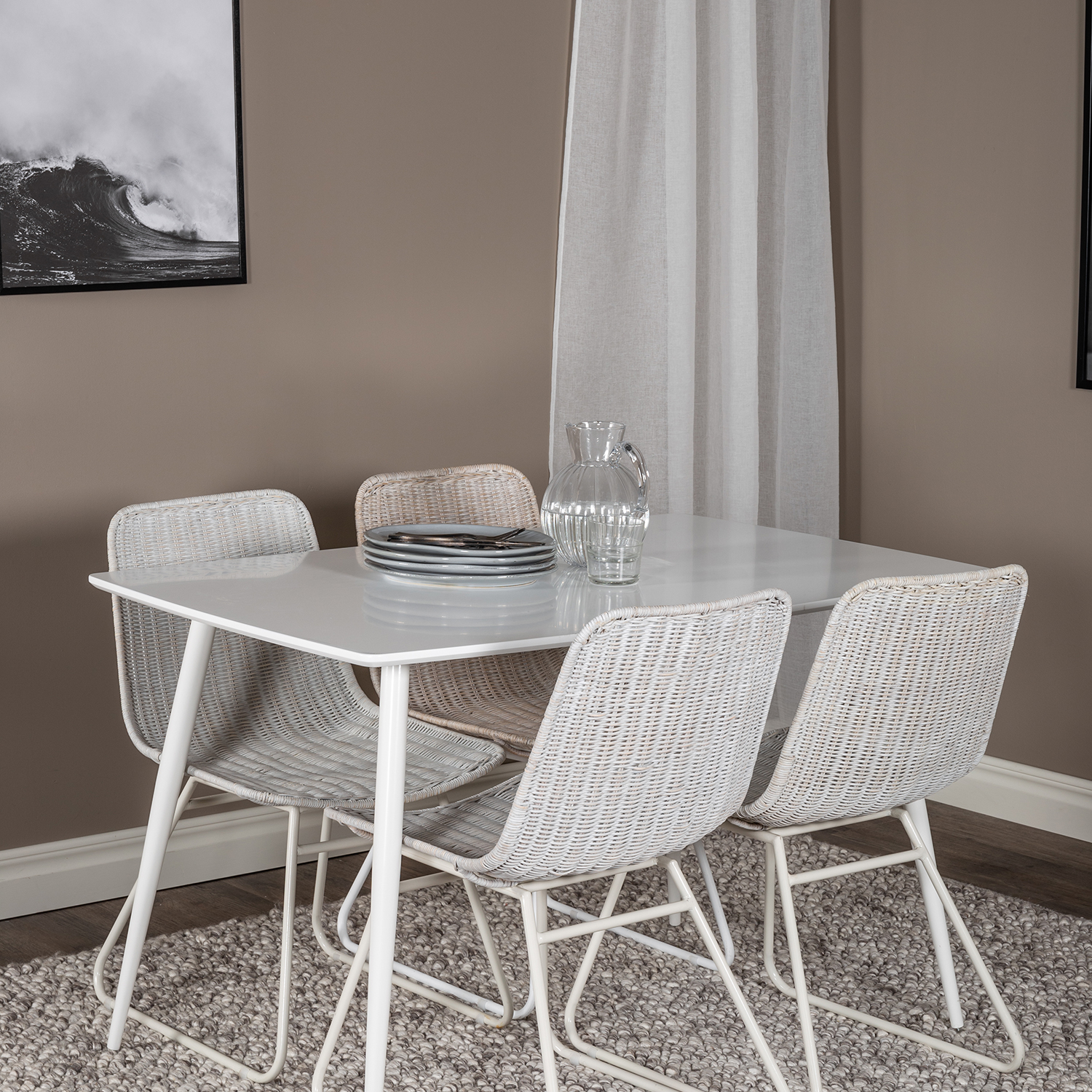 Matgrupp Venture Home Pobbie med 4 Cornelia Stolar Polyestertyg