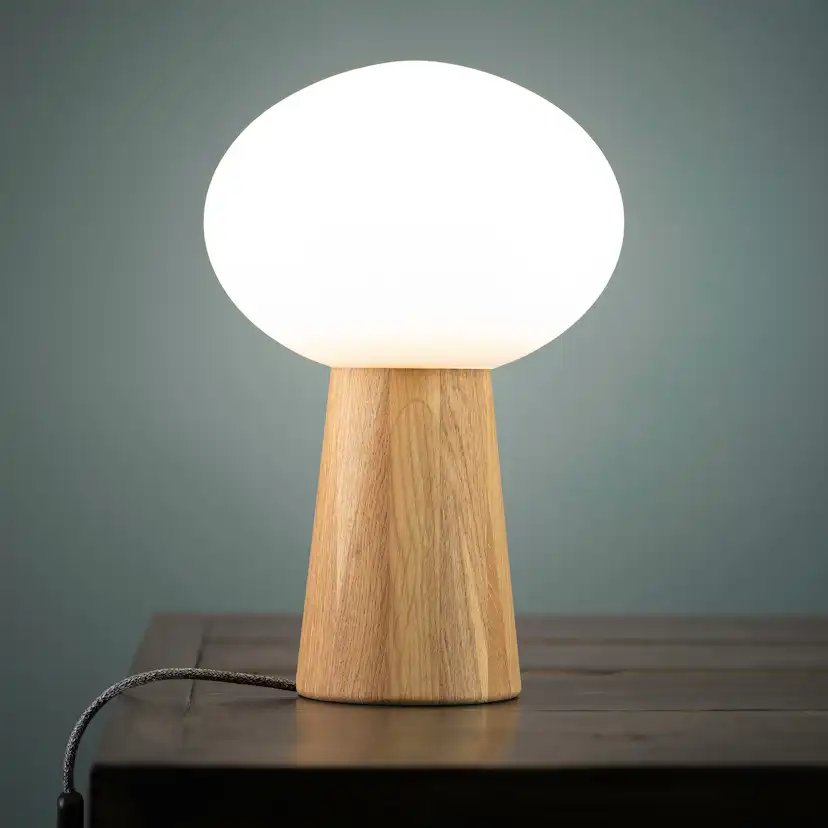 Bordslampa Markslöjd Pater 1L Ek/Vit