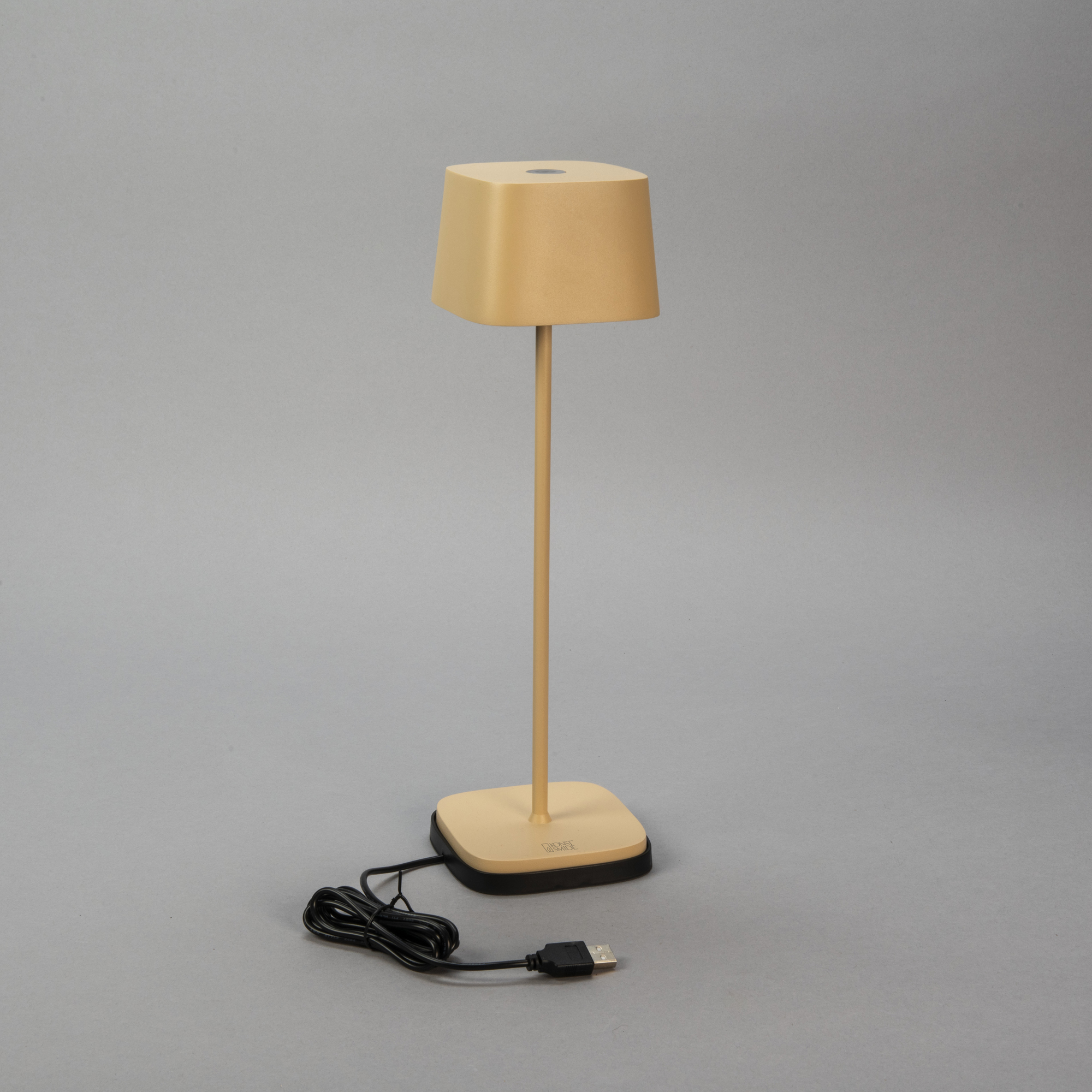 Bordslampa Gnosjö Konstsmide Capri USB