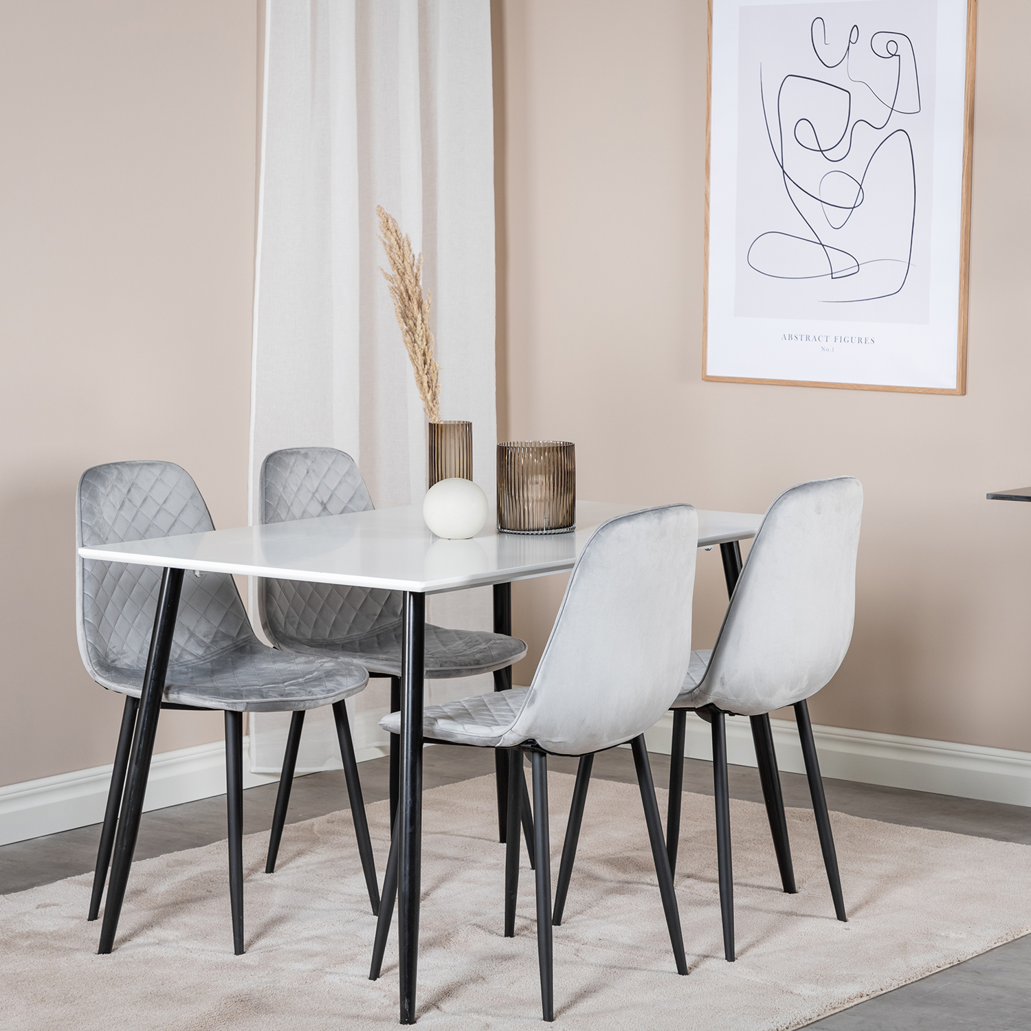 Matgrupp Venture Home Pobbie med 4 Phoi Stolar Sammet