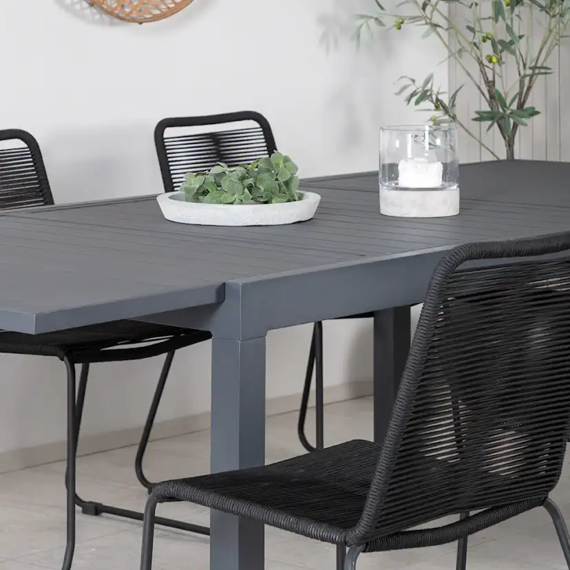 Matgrupp Venture Home Marbella med 6 Levi Stolar