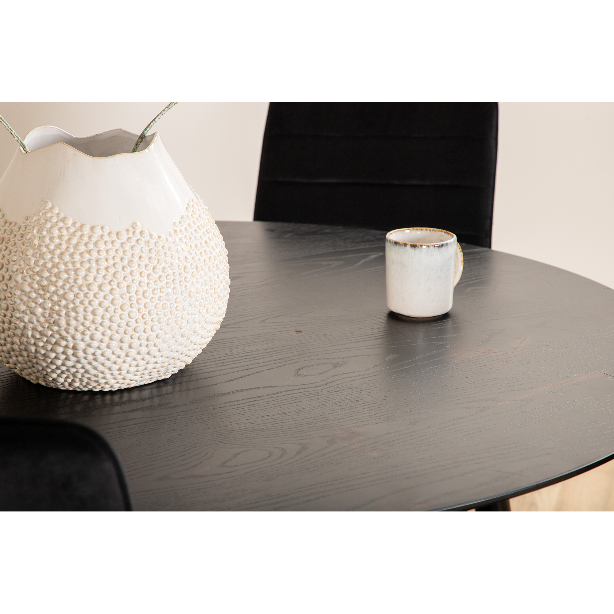 Dipp Dining Table - 115cm - Black Veneer / All black legs +W Svart, Sammet