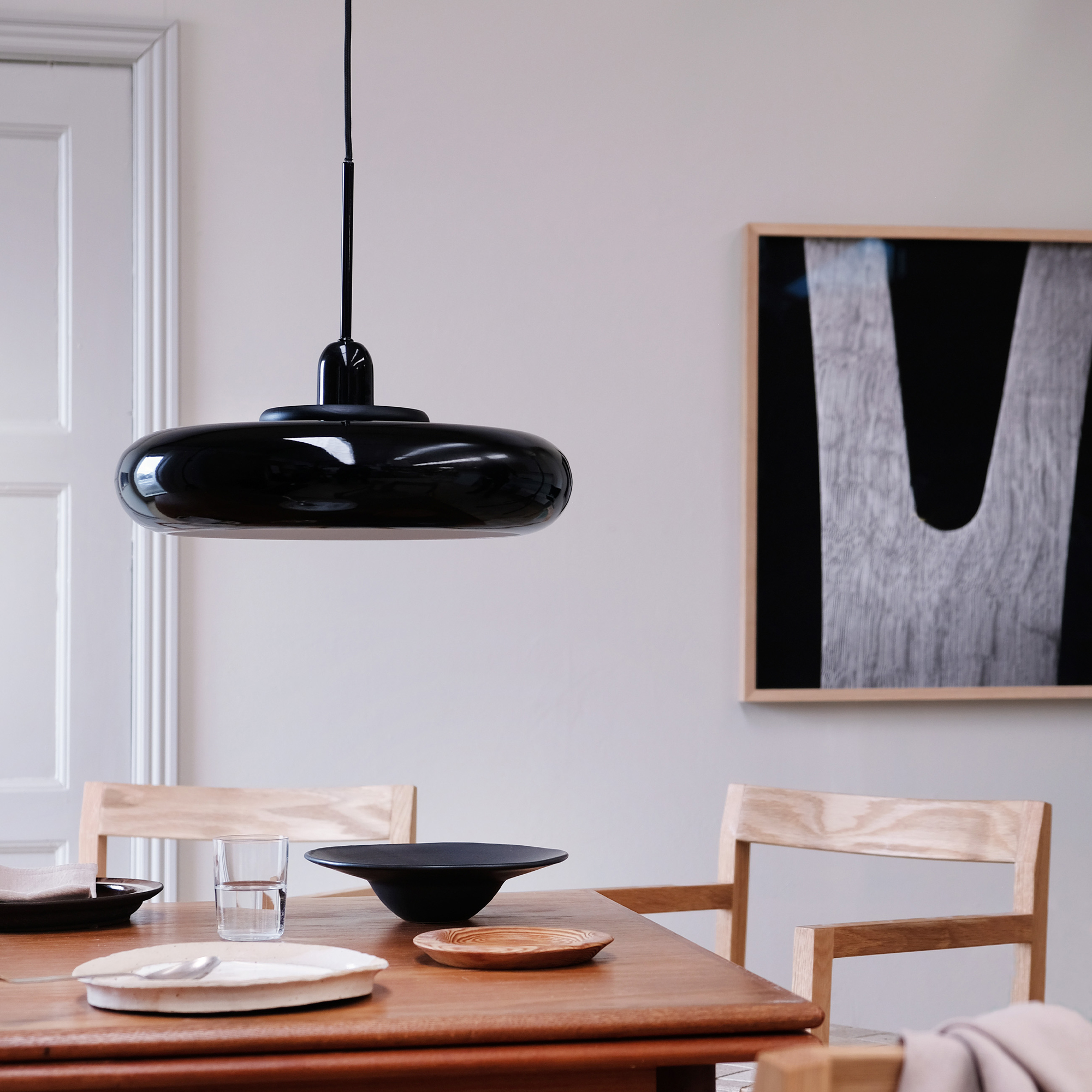 Taklampa Dyberg Larsen Planet Pendel