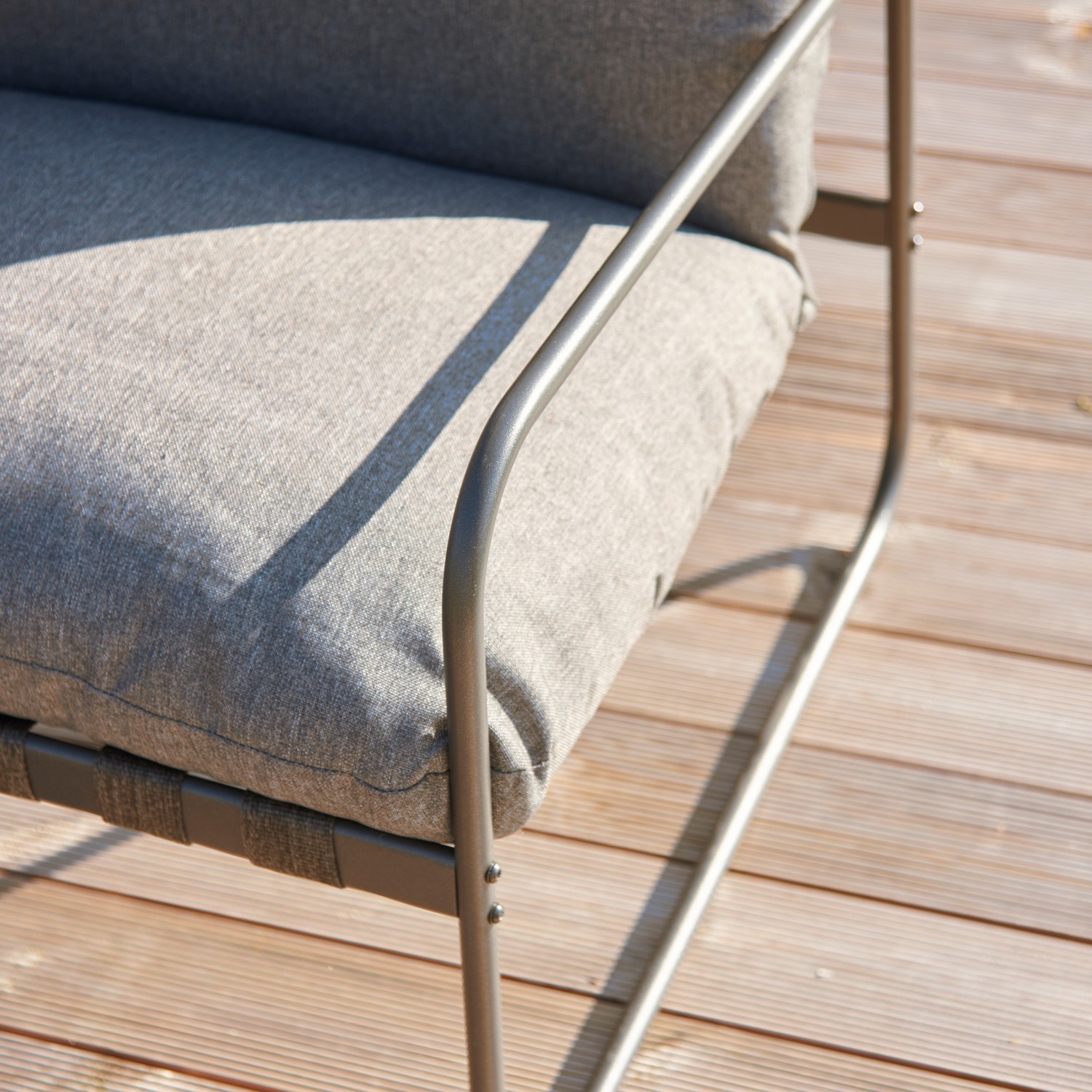 Loungegrupp ENVY DESIGN Theodor Trädgårdsgrupp i Aluminium med Dynor