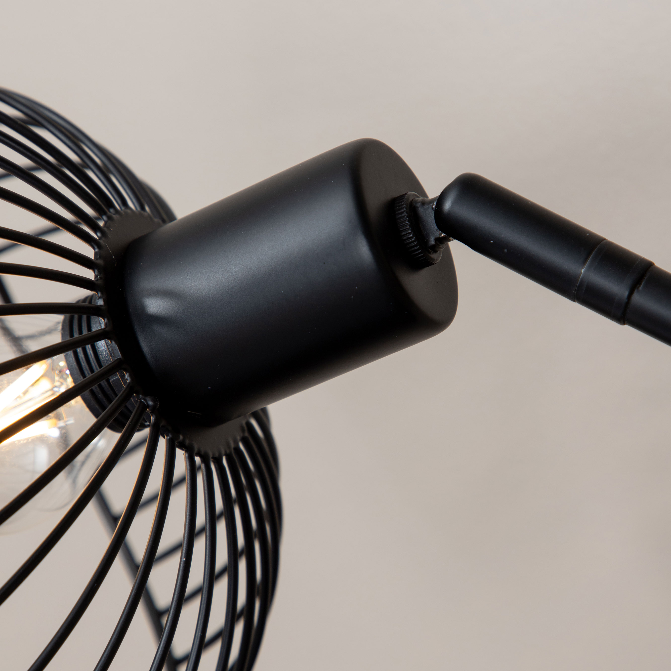 Bordslampa Venture Home Elsa