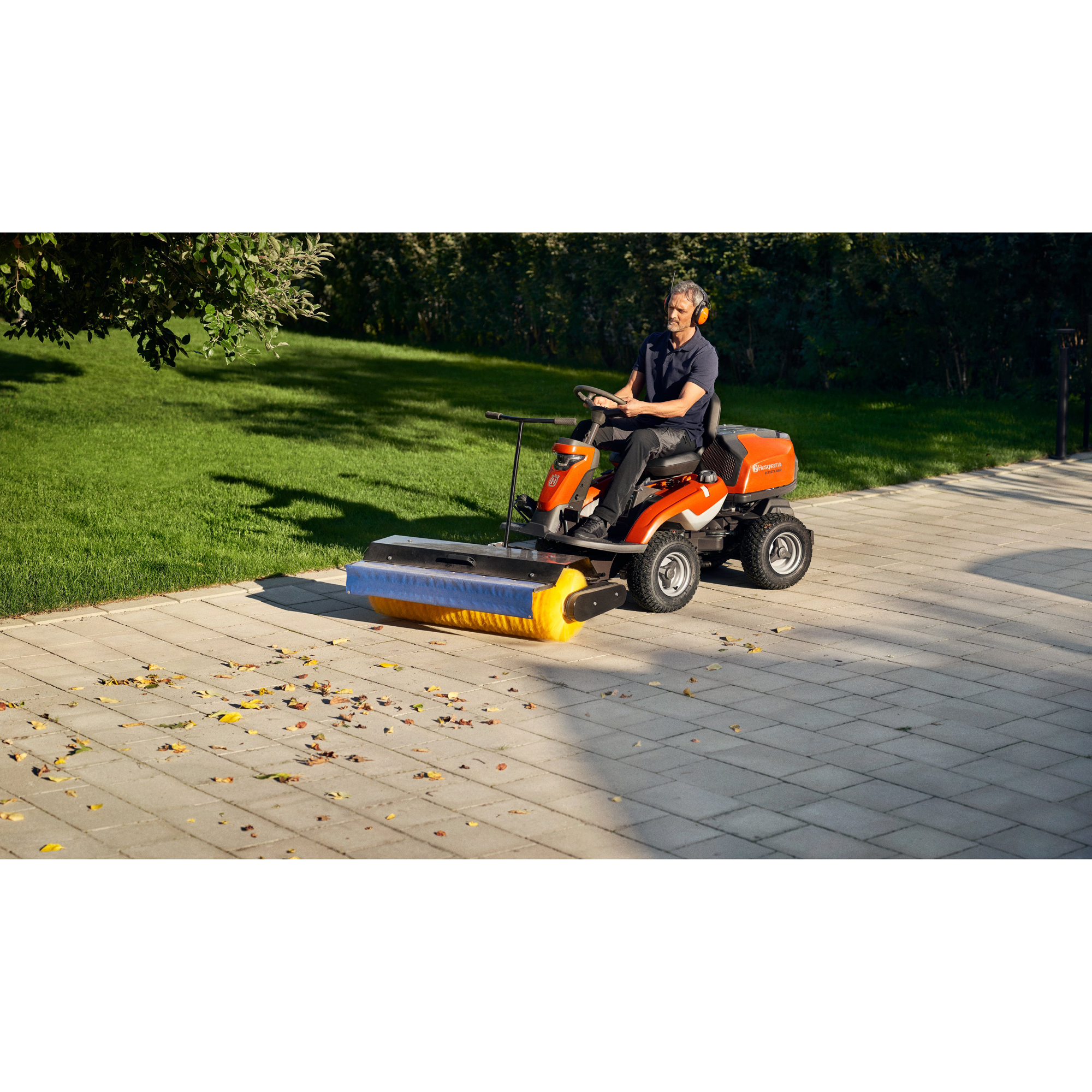 Åkgräsklippare Husqvarna Rider R 316TX AWD