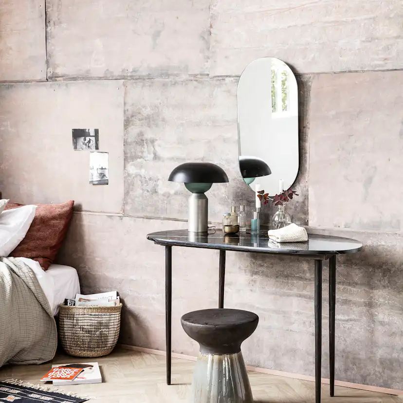 Spegel House Doctor Oval Walls