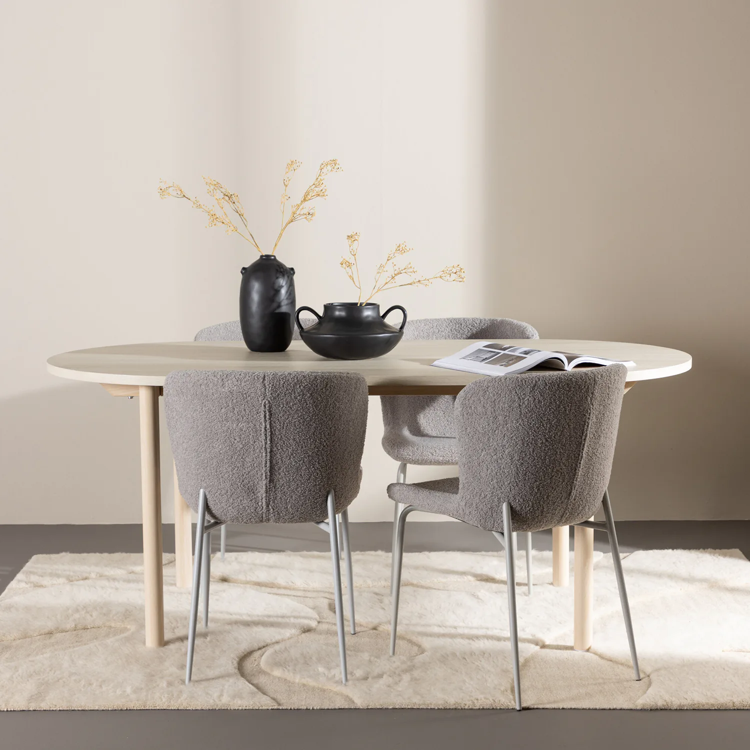 Andy Dining Table with Modesto Dining Chair Vittvätt/Grå