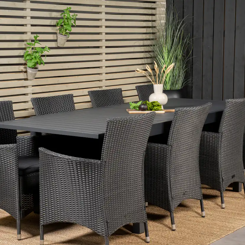 Matgrupp Venture Home Madrid 160/240 med 8 Kira Stolar