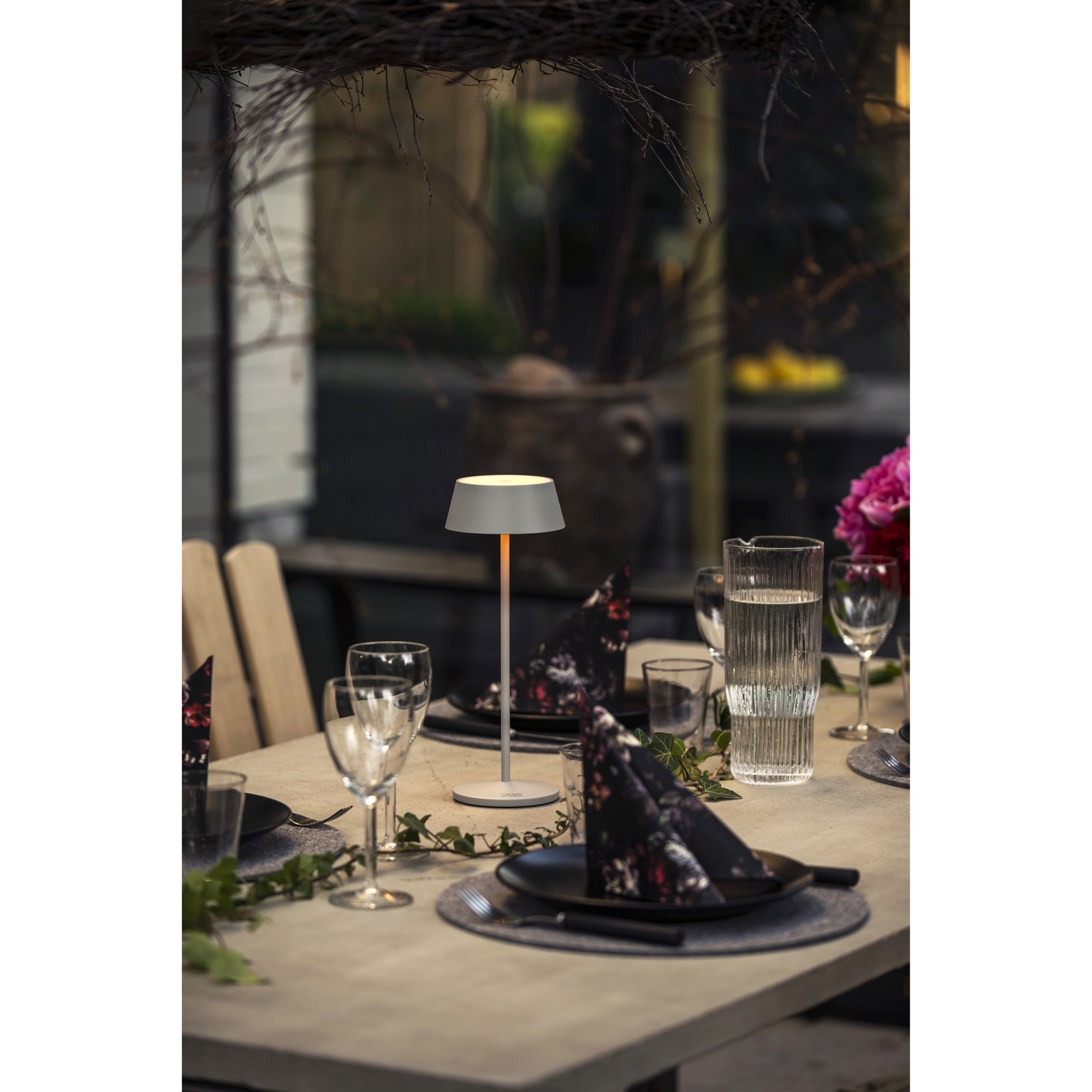 Bordslampa Gnosjö Konstsmide Menton USB Portabel