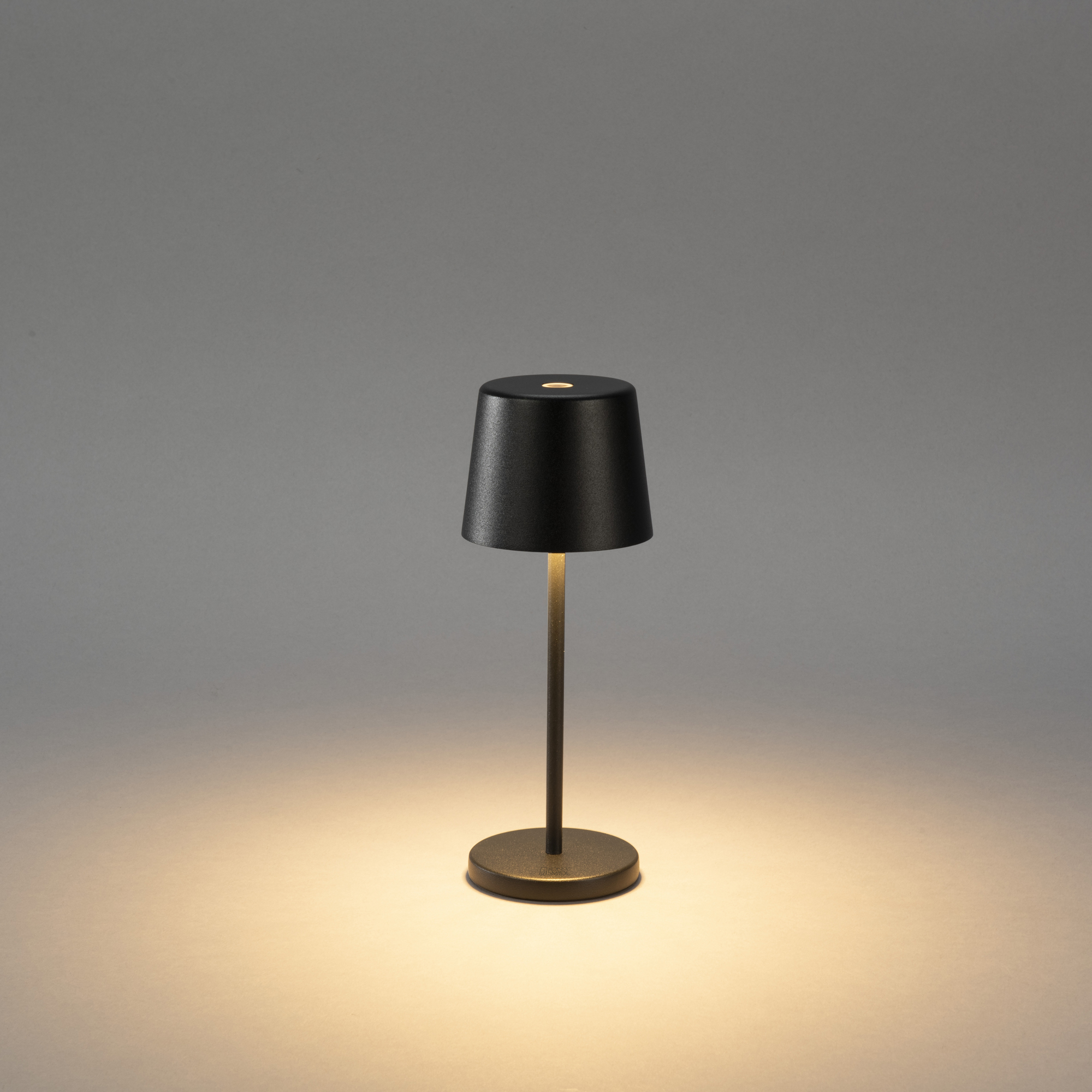 Bordslampa Gnosjö Konstsmide Vence Mini USB Portabel