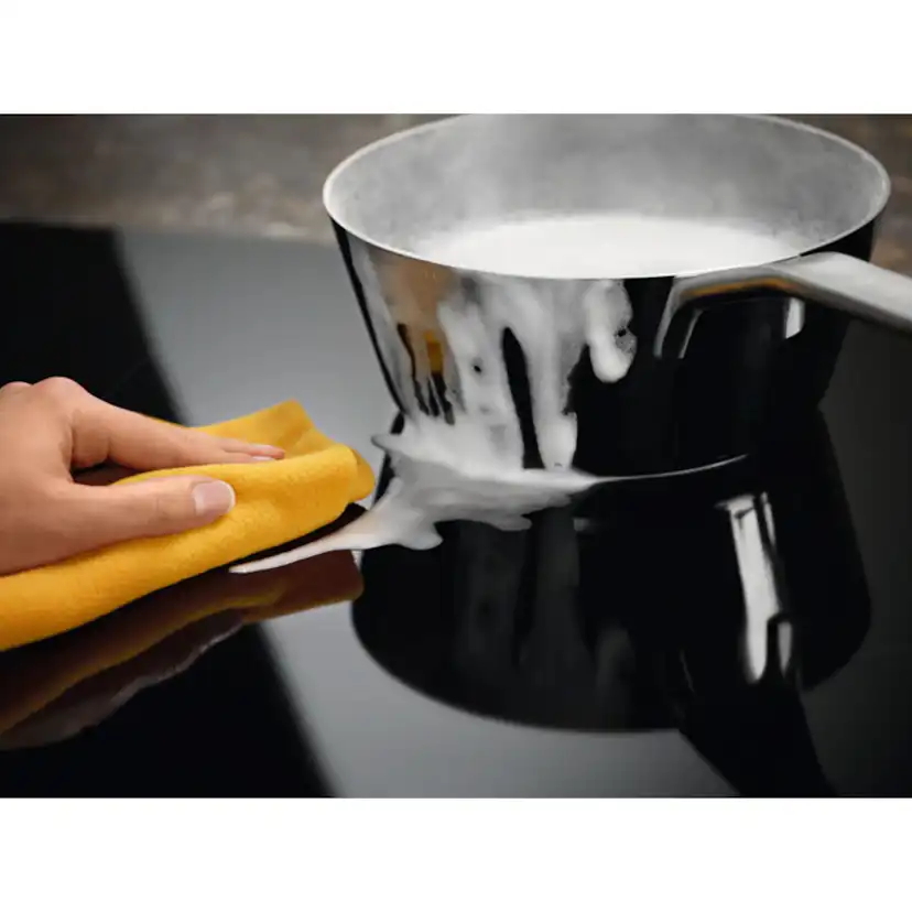 Induktionshäll Electrolux HOI335F
