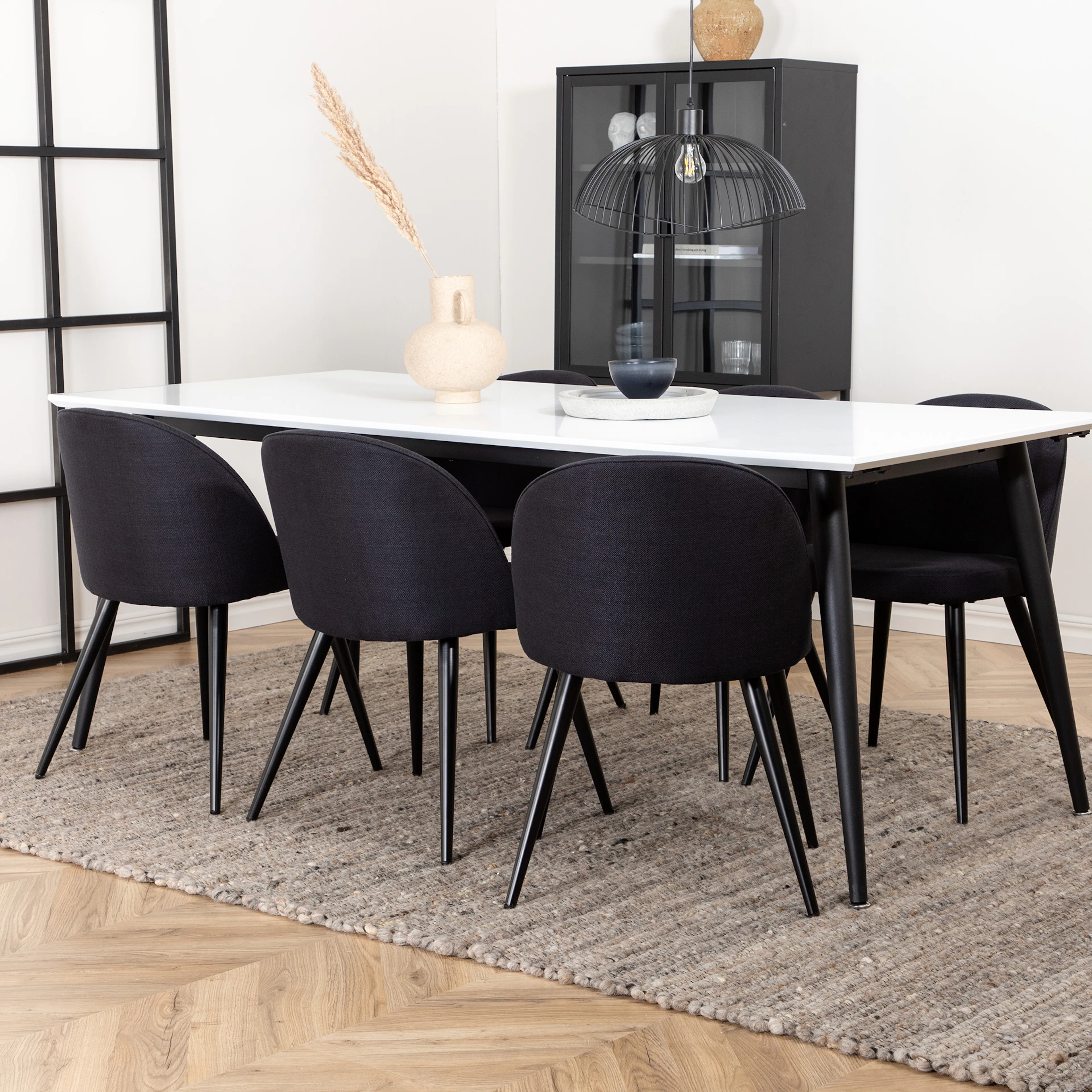 Jimmy Dining Table - Black / White HPL+Velvet Dining Chiar - Svart