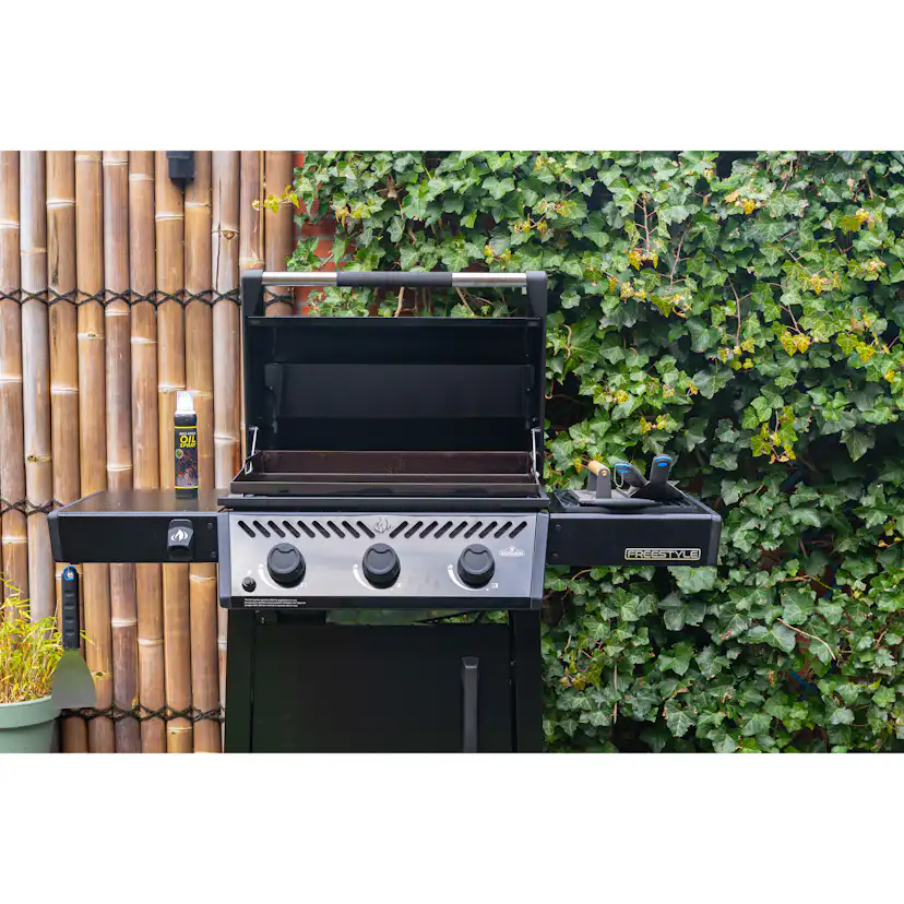 Gasolgrill Napoleon Freestyle Plancha Med Rostfri Stekplatta