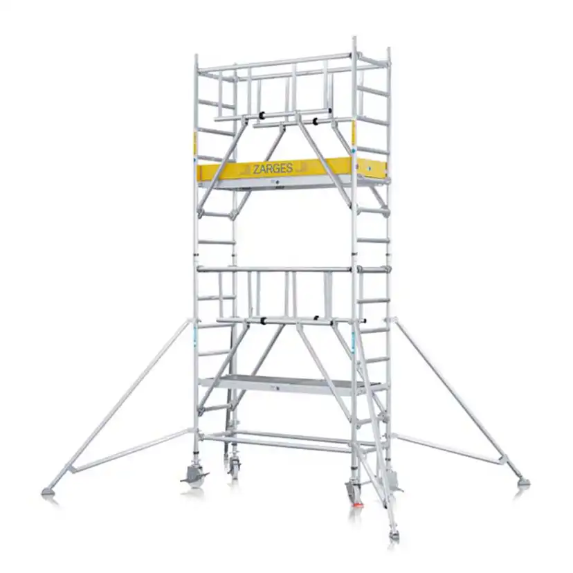 S-Plus Safetyställning 1,35 x 2,50 plh = 6,40 B= 1,35 m x H=2,50 m Platformhöjd= 6,40 m
