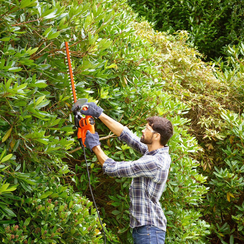 Häcksax Black+Decker 420W