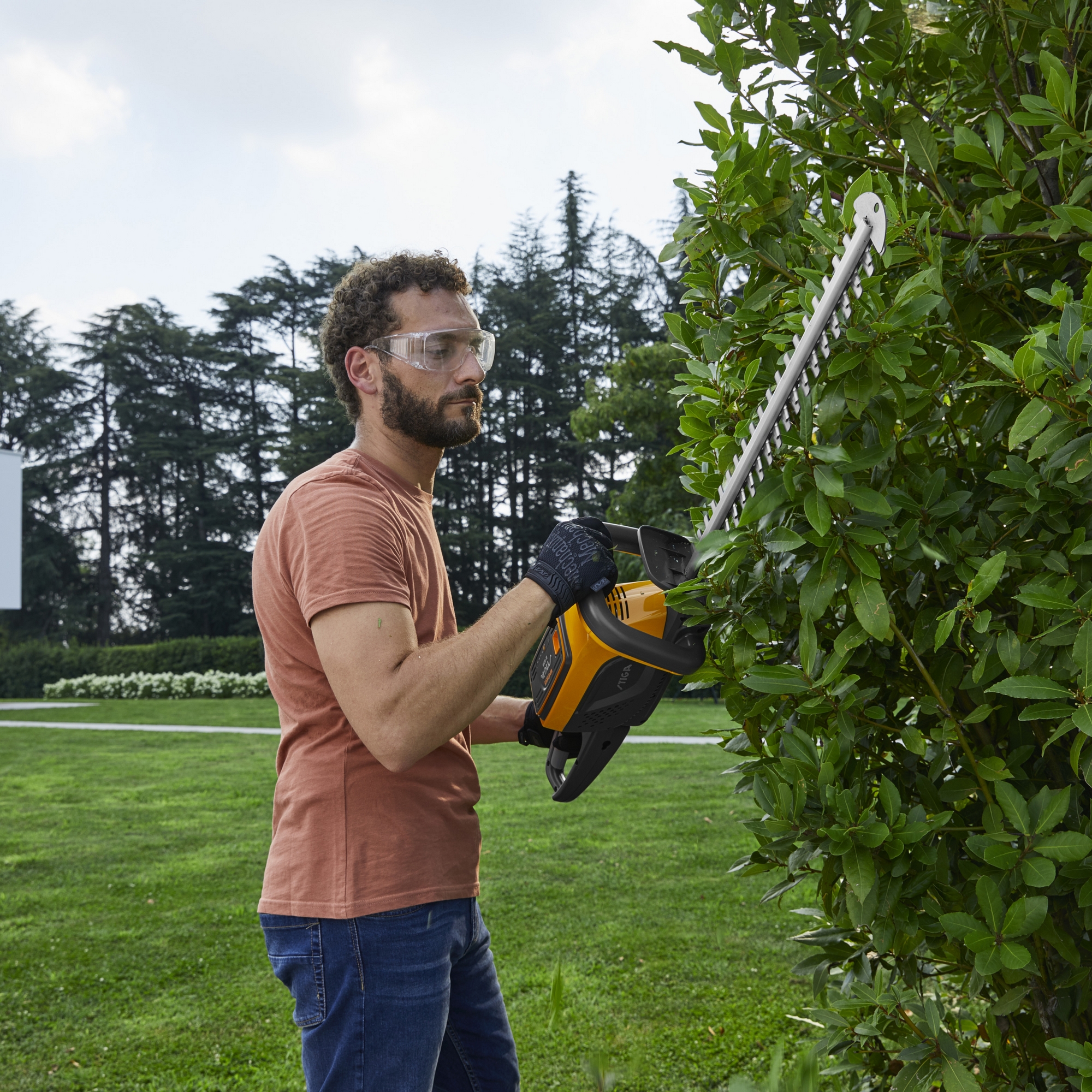 Häcksax STIGA HT 500e Utan Batteri & Laddare