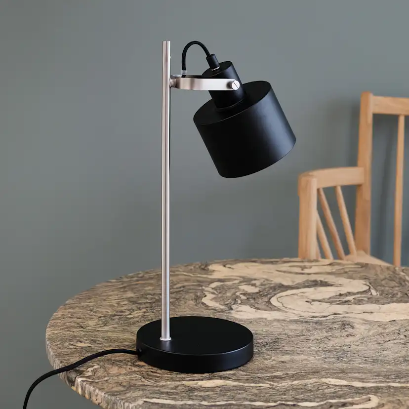 Bordslampa Dyberg Larsen Ocean