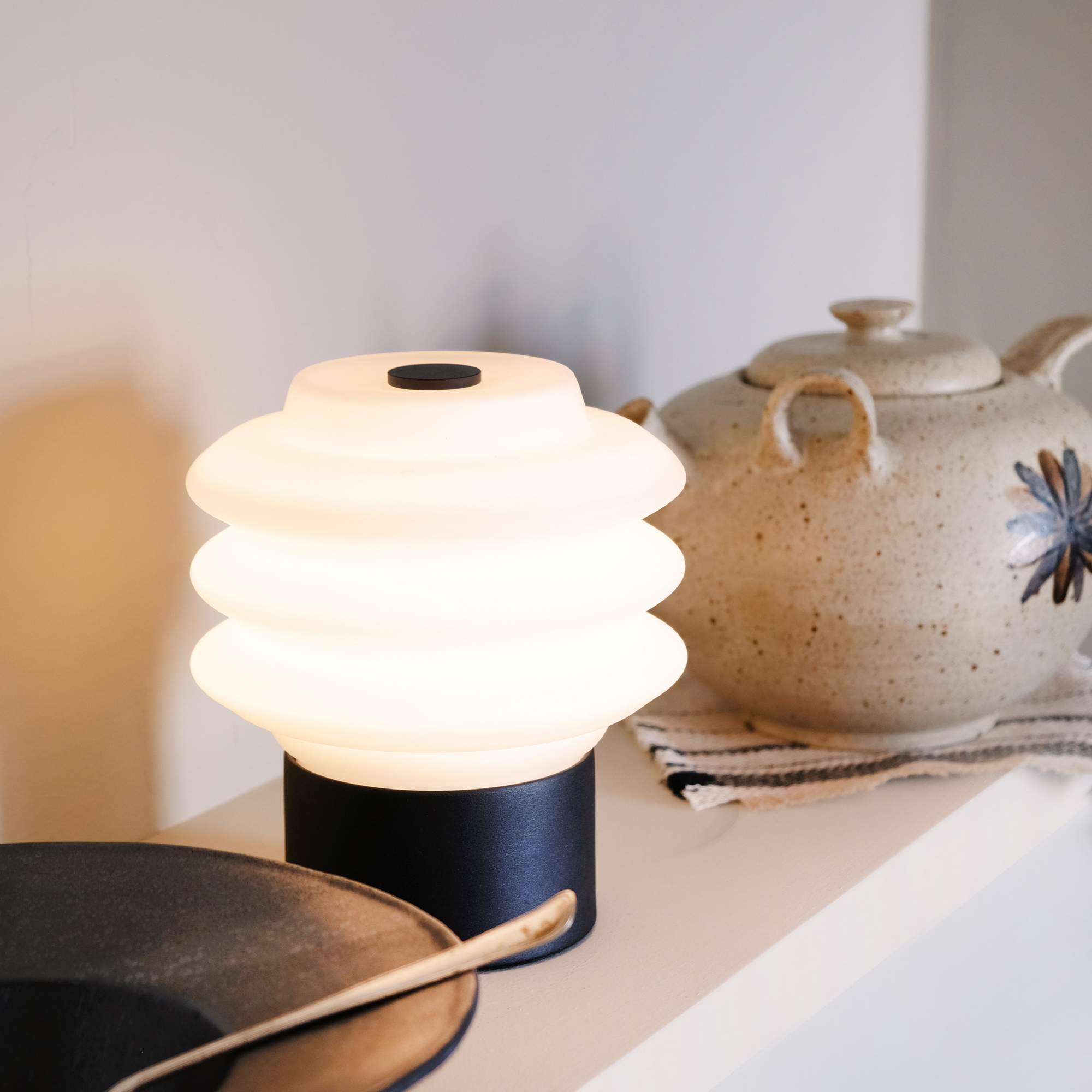 Portabel Bordslampa Dyberg Larsen Diva LED