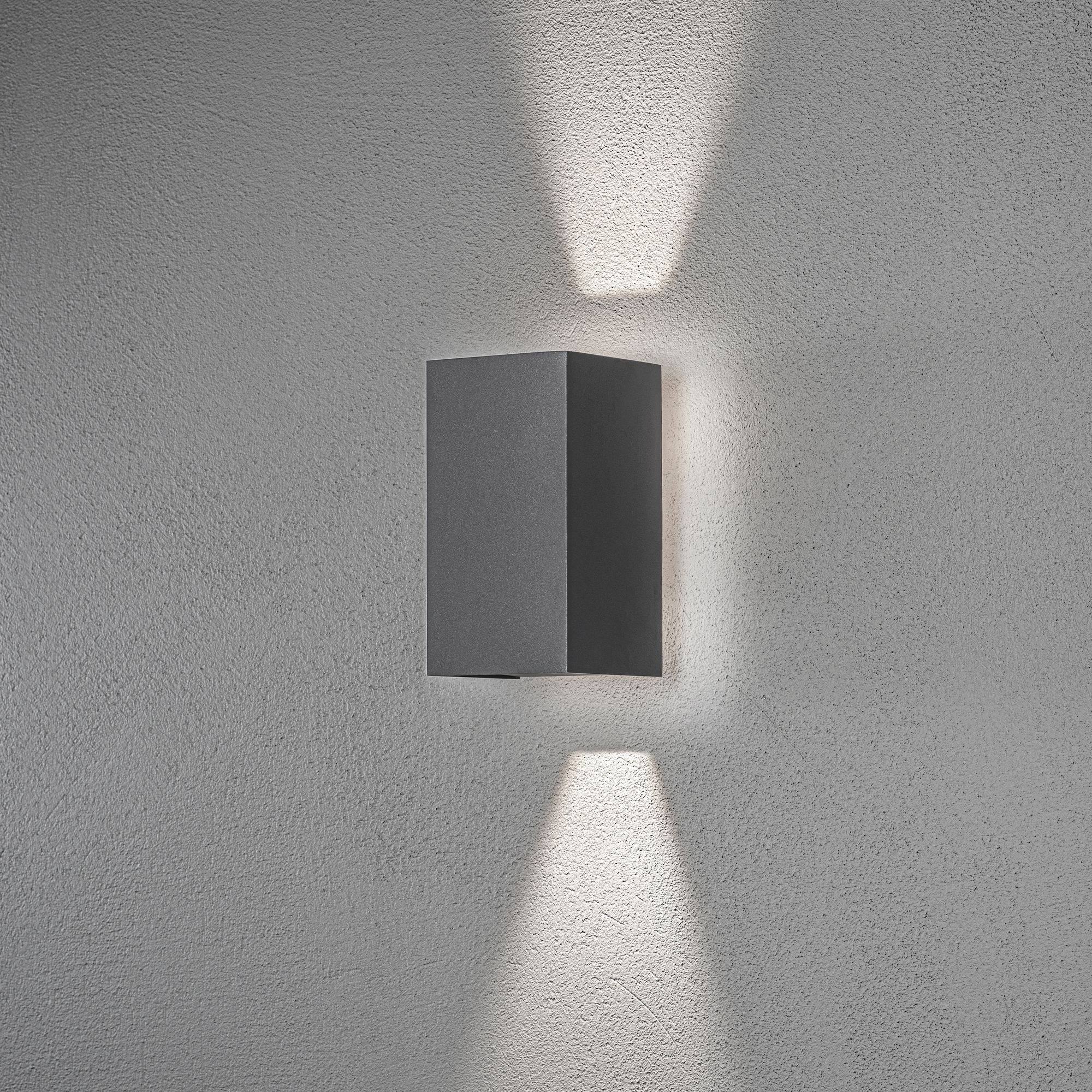 Vägglykta Gnosjö Konstsmide Cremona Upp/Ned/Bak 3X3W High Power LED
