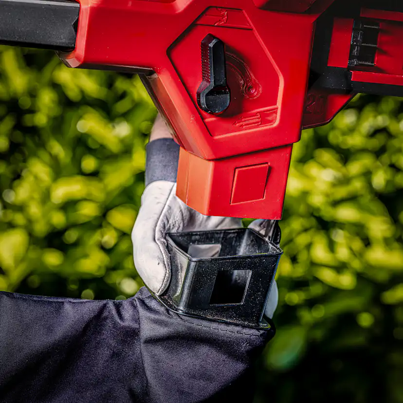 Lövblås/-Sug SKIL 0350 CA Kolborstfri Batteridriven