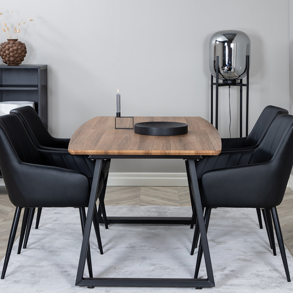 Matgrupp Venture Home Ina2 med 4 Corina Stolar Konstläder