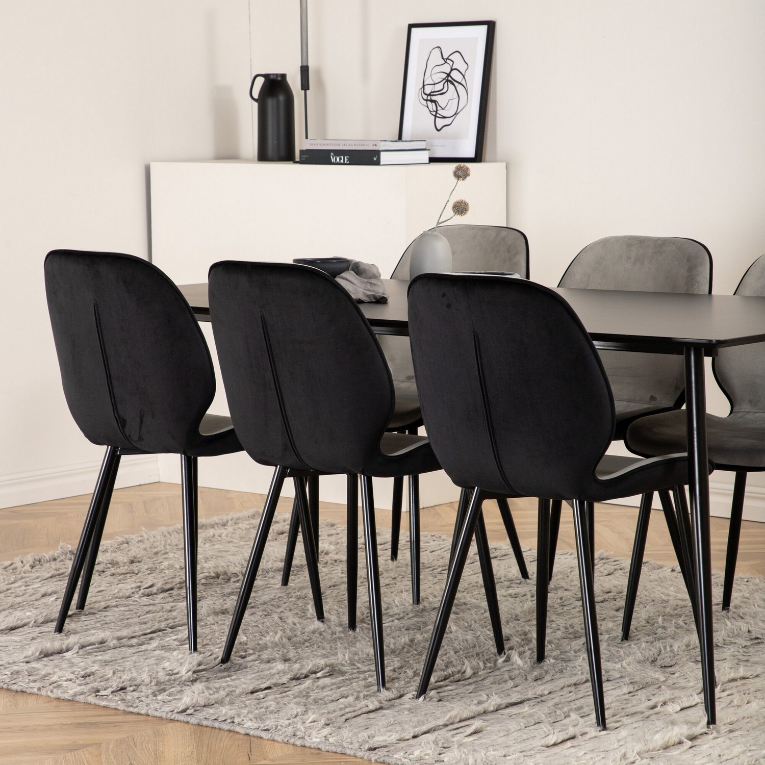 Matgrupp Venture Home Silvia med 6 Elisa Stolar Sammet
