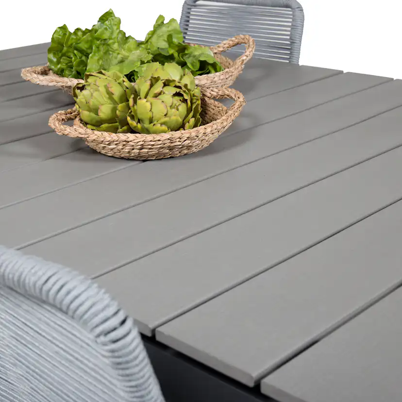Matgrupp Venture Home Lova 160/240 med 4 Leon Stolar