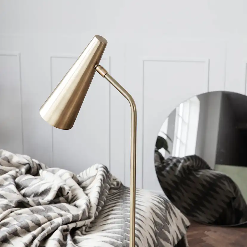 Golvlampa House Doctor Precise
